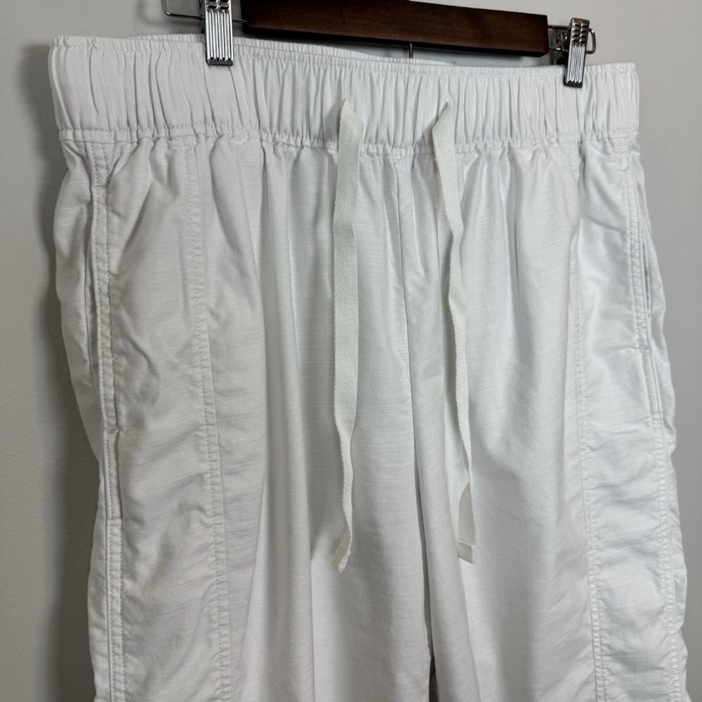 Lane Bryant White Pull-On Wide Leg Pants Women Size 14/16 Cotton Spandex Pockets